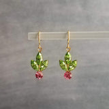 Pendientes navideños, pendiente de bayas de acebo, pendiente de acebo, pendiente de Navidad, glamour navideño, pendiente de cristal navideño, pendiente de invierno, Navidad